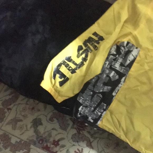 Encrypted Windbreaker sweatshirt - Picture 3 of 4